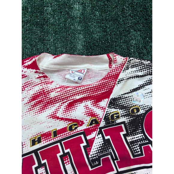 Chicago Bulls 1996 NBA Champions All Over Print T Shirt XL Miro Classics - Picture 2 of 6